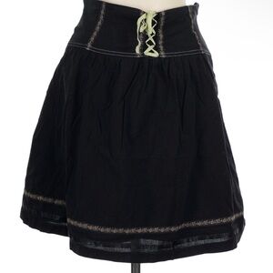 Chic Black A-Line Skirt with Embroidery